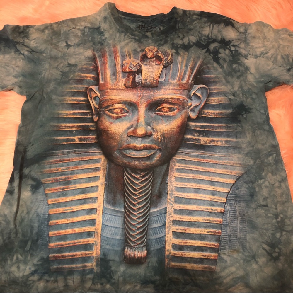 The mountain Egypt t-shirt